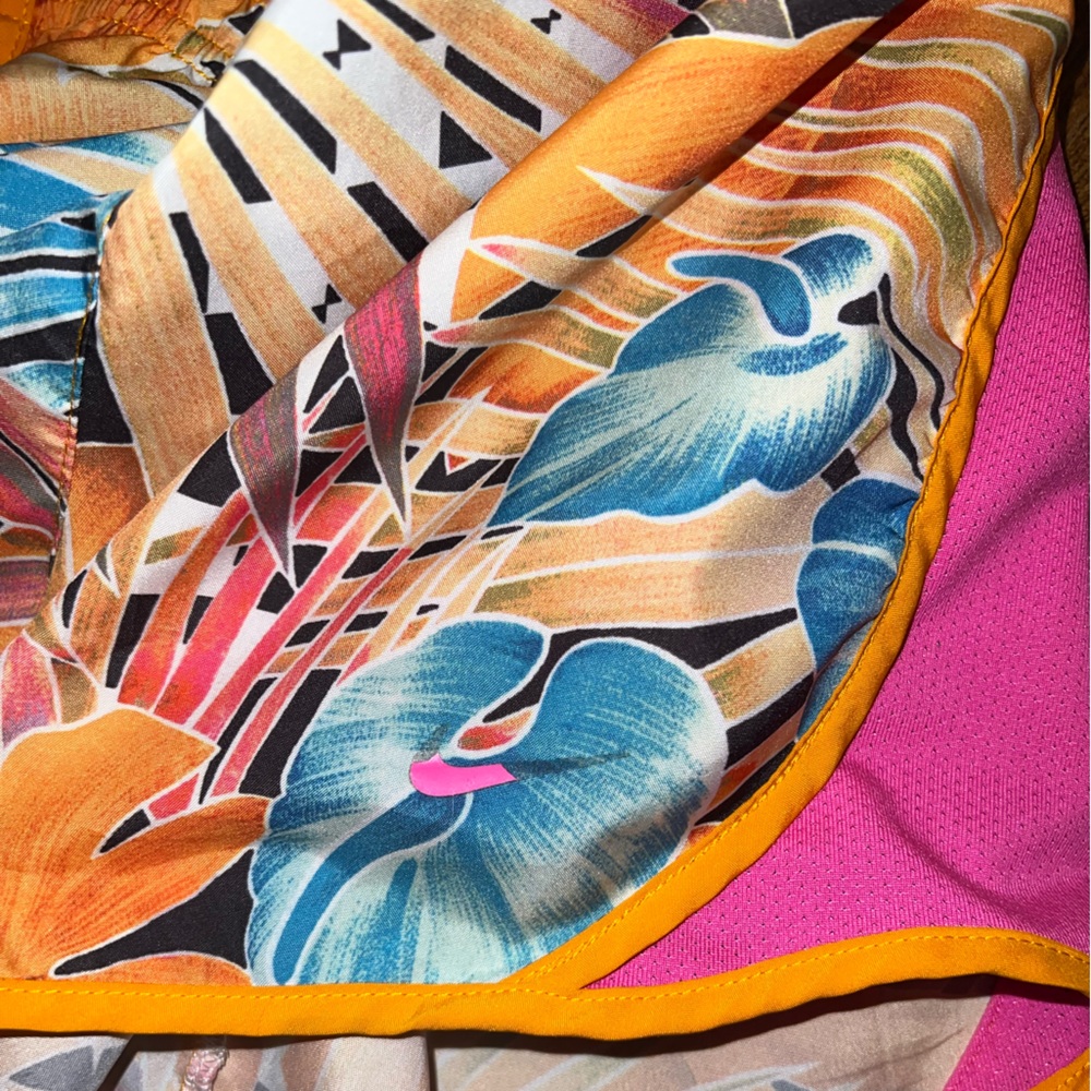 Nike Dri Fit Orange Pink Floral Tropical Activewear Workout Shorts Girls Size XL - Picture 5 of 8